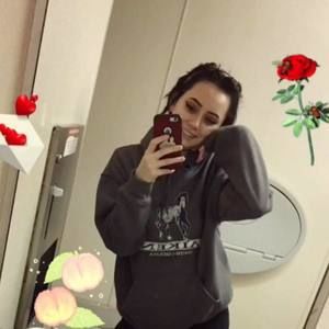 Meet your Posher, Brenda